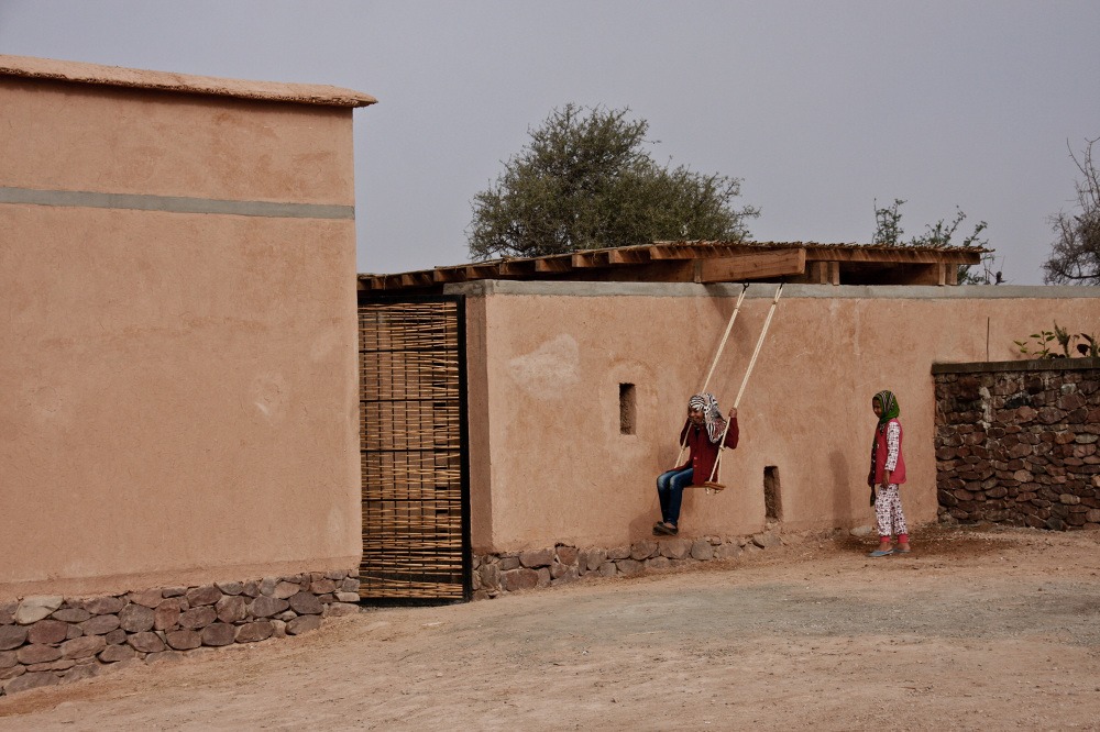 maroc-agadir- lecole-maternelle- bioclimatique-du- village-daknaibich (3)